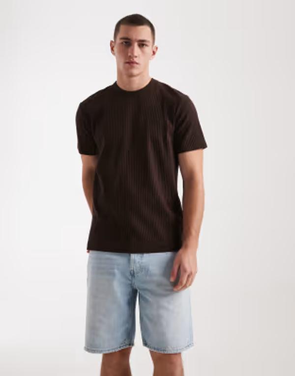 オンリーアンドサンズ メンズ ボトムス ハーフパンツ・ショーツ ショートパンツ デニム ONLY & SONS Edge straight fit denim shorts in light Blue Denim デニム