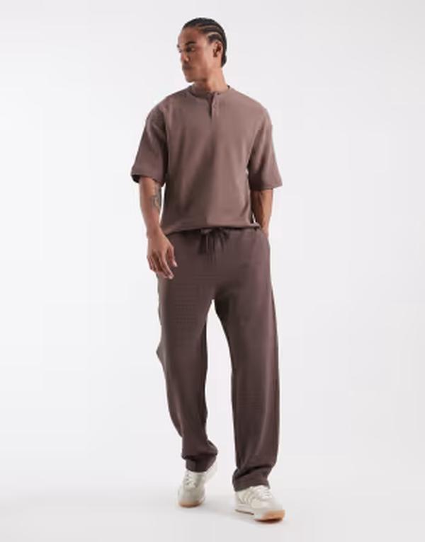 エイソス メンズ ボトムス 心地よいズボン下 引っ切り無い スウェットパンツ ASOS DESIGN straight leg sweatpants BROWN 赤銅色