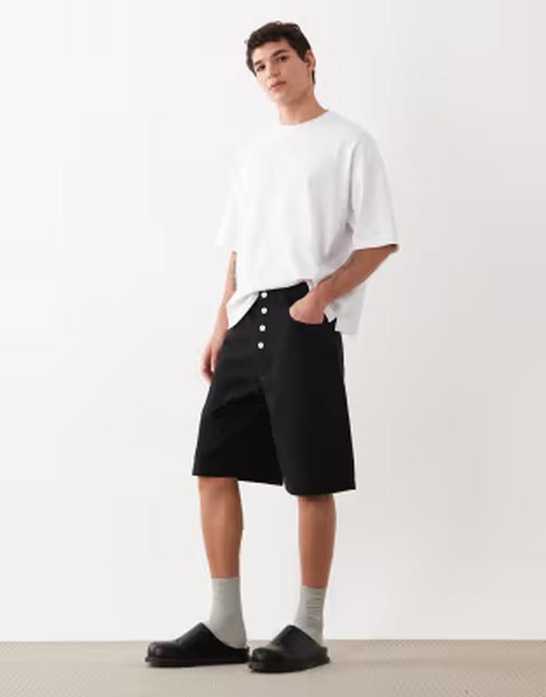 エイソス メンズ ボトムス ハーフパンツ・ショーツ ASOS DESIGN longer length jorts twill with exposed buttons Black ブラック