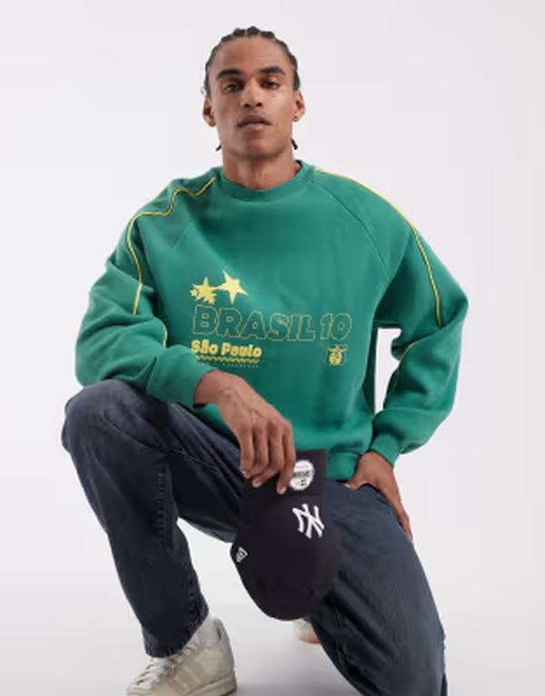 エイソス メンズ アウター パーカー・スウェット クルーネック シャツ ASOS DESIGN oversized crew neck soccer sweatshirt with pipingREEN グリーン