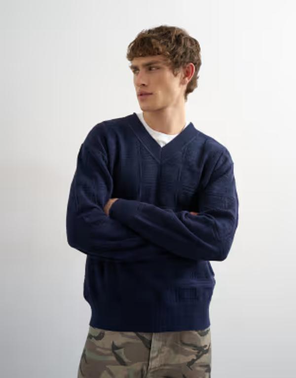 トップマン メンズ アウター ニット・セーター リラックスフィット Vネック Topman relaxed fit knit v-neck sweater with texture NAVY ネイビー 19,980円