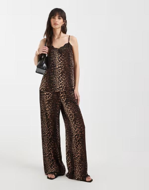 ピーシーズ レディース ボトムス 心地好いズボン下 ワイドレッグ 刷り上げる PIECES elastic waistband wide leg pants インチ leopard print - part of a set Black leo 黒いこと