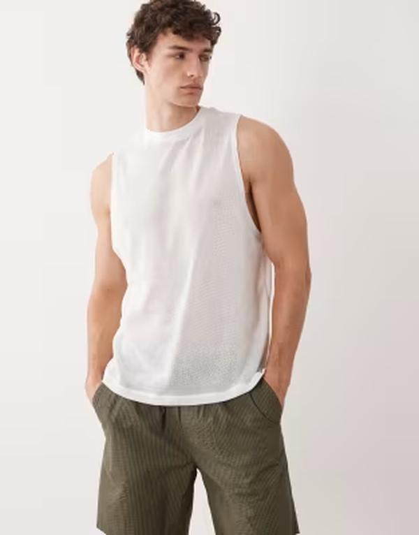 エイソス メンズ トップス ベスト レギュラーフィット ニット ASOS DESIGN regular fit boxy tank open knitexture WHITE ホワイト