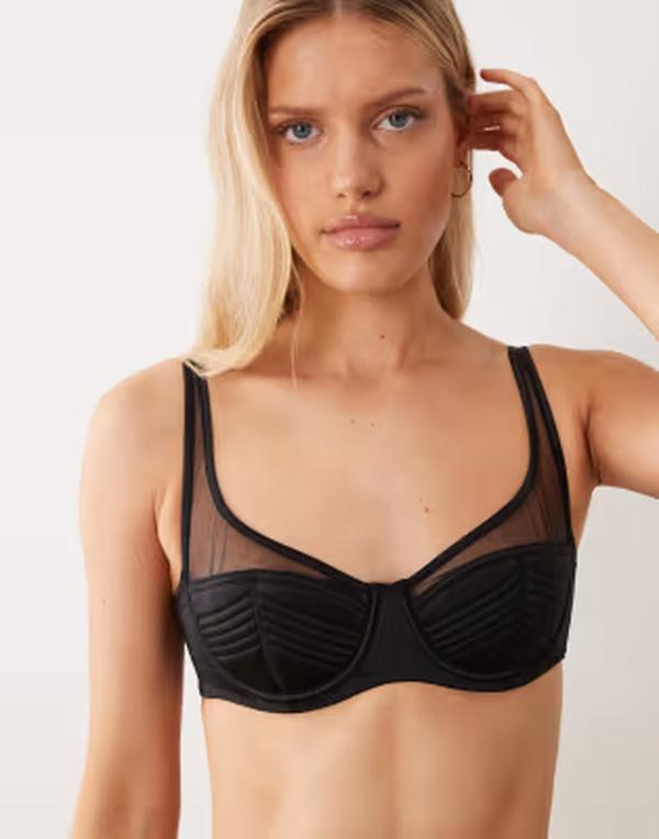 エイソス レディース アンダーウェア ブラジャー キルティング メッシュ サテン ASOS DESIGN Pamela satin & mesh quilted high apex balcony underwire bra Black ブラック