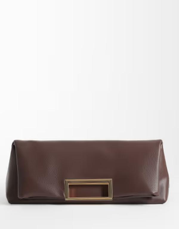 エイソス レディース バッグ ASOS DESIGN oversized metal handle clutch in chocolate チョコレート
