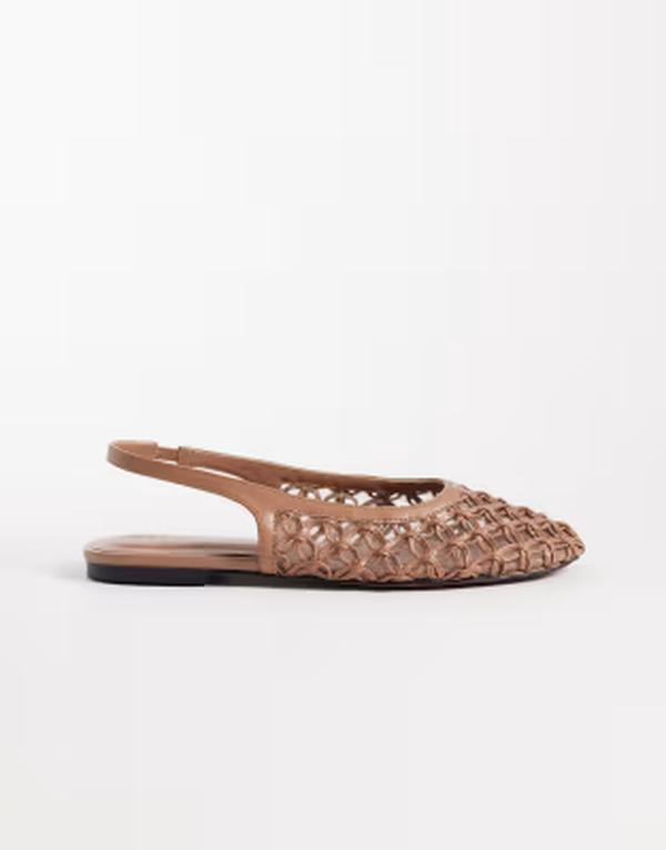 エイソス レディース シューズ パンプス ASOS DESIGN Wide Fit Lure woven detailing slingback ballet flats in taupe トープ 13,860円