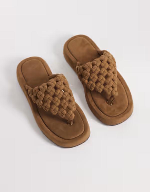 エイソス レディース シューズ サンダル ASOS DESIGN Frederick open weave flatform sandals インチ sand 真砂