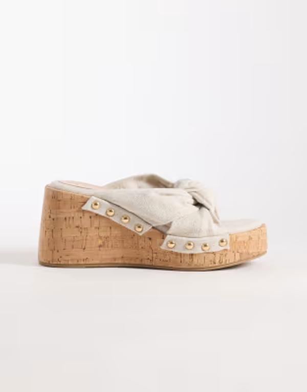 エイソス レディース シューズ サンダル ASOS DESIGN Tulip wedges with twist detail BEIGE ベージュ