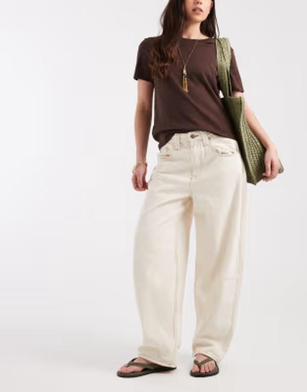 オンリー レディース ボトムス デニムパンツ ジーンズ ONLY Frankie high rise barreleg jeans in ecru エクリュ