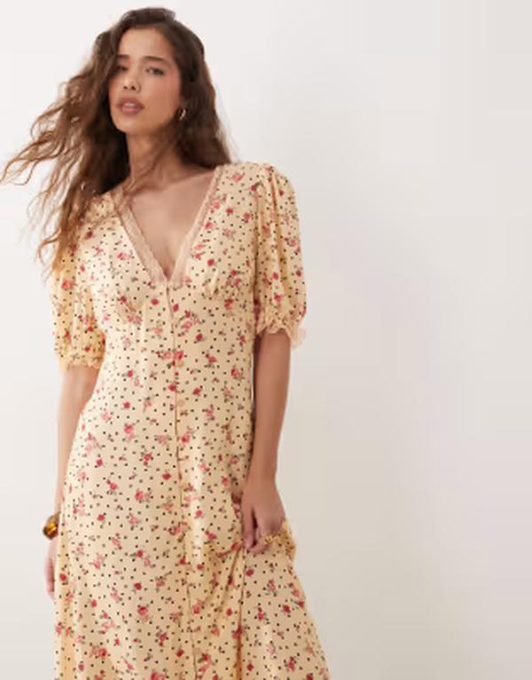 ミスセルフフリッジ レディース トップス ワンピース レーストリム プリント レース マキシ Misselfridge lace trim button through maxi dress in yellow ditsy print Yellow ditsy イエロー|ReVida 店