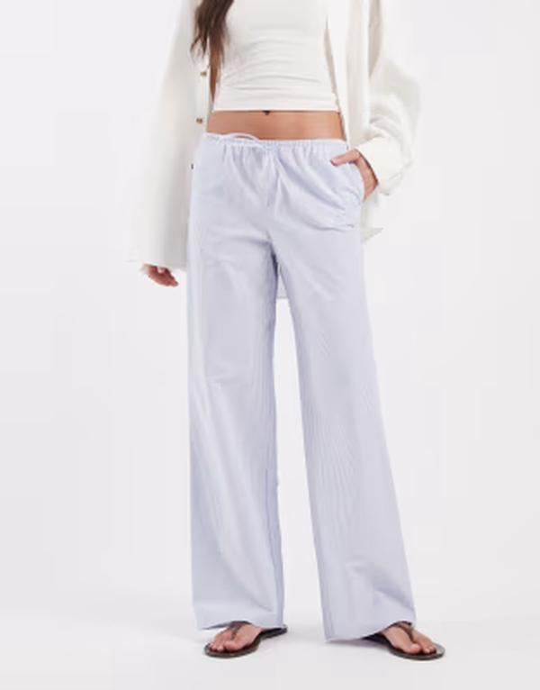 エイソス レディース ボトムス 心地好いズボン下 ワイドレッグ ASOS DESIGN wide leg pull on pantstripe Blue Stripe 青み