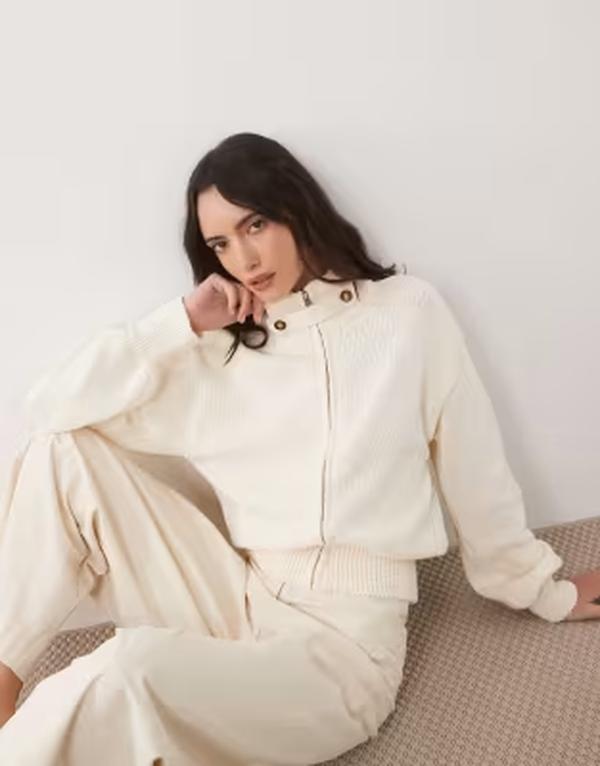 エイソス レディース アウター カーディガン スタンドネック ニット ASOS DESIGN knit funnel neck zip up cardigan in ecru エクリュ