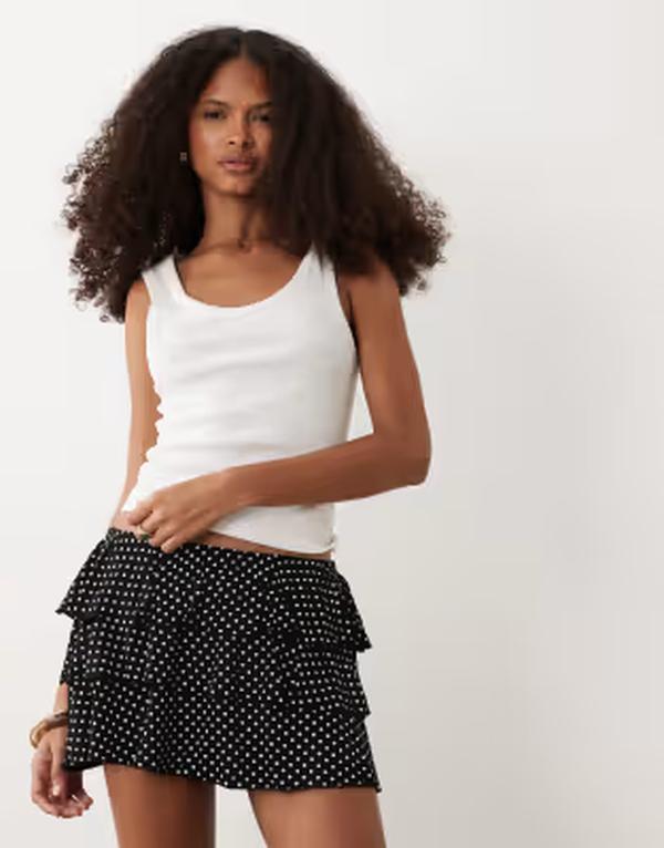 ミスセルフフリッジ レディース ボトムスカート ティアードット プリント ミニ Misselfridge tiered mini skort in polka-dot print Black polka dot ブラック