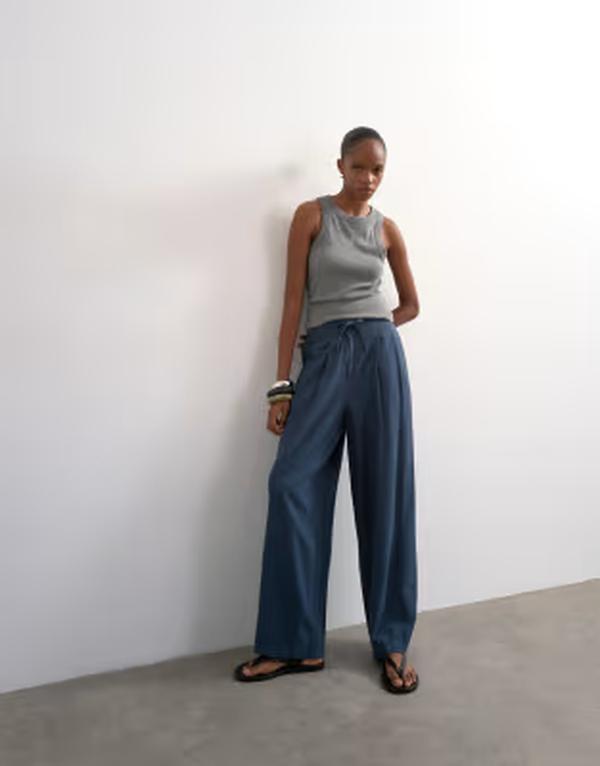 トップショップ レディース ボトムス カジュアルパンツ リネン Topshop linen mix balloon pants with tie waist in slate スレート