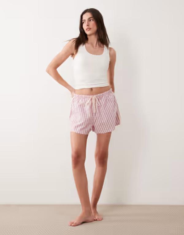 エイソス レディース ボトムス ハーフパンツ・ショーツ レーストリム ショートパンツ レース ASOS DESIGN pajama boxer shorts with lace trim waistband plaid Pink check ピンク
