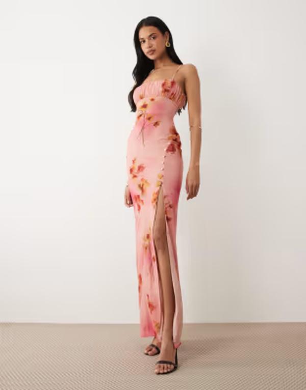 エイソス レディース トップス ワンピース シフォン フラワー柄 ギャザー マキシ フラワー ASOS DESIGN ruched bustretchiffon maxi dress with buttoned up slit detail floral PINK ピンク