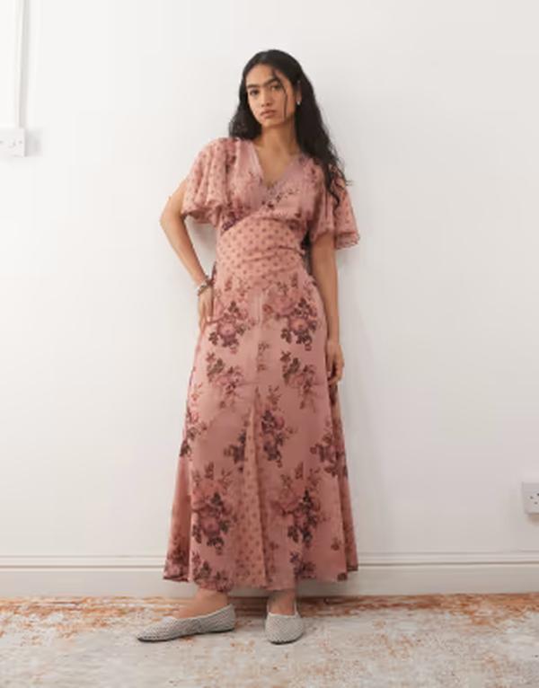 【送料無料】 リクレイム ヴィンテージ レディース ワンピース トップス Reclaimed Vintage midi tea dress with lace trim and flutter sleeves in spliced pink floral and polka dot print multi|ReVida 店
