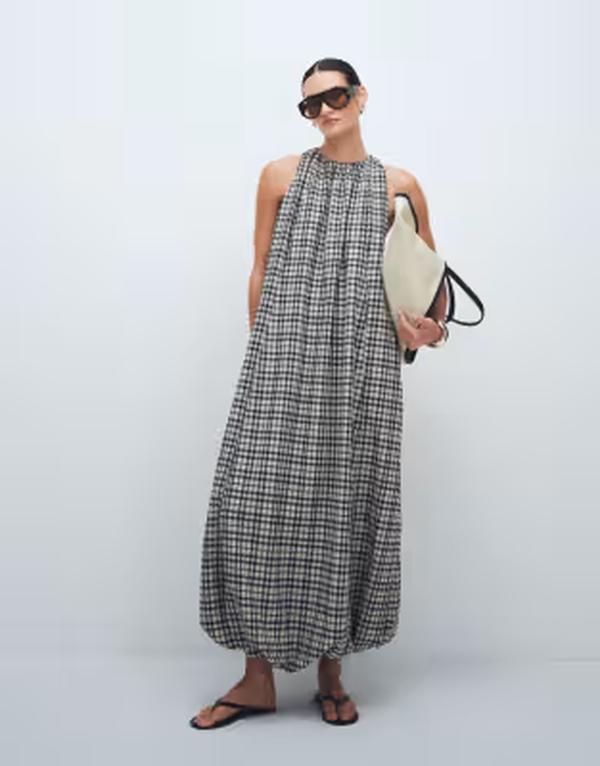 エイソス レディース トップス ワンピース マキシ ホルター ASOS DESIGN halter neck maxi dress with puff hem in mono plaid Mono check チェック