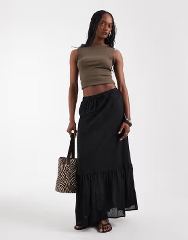 ベロモーダ レディース ボトムスカート Vero Moda Tall textured boho midaxi skirt Black ブラック｜ReVida 店