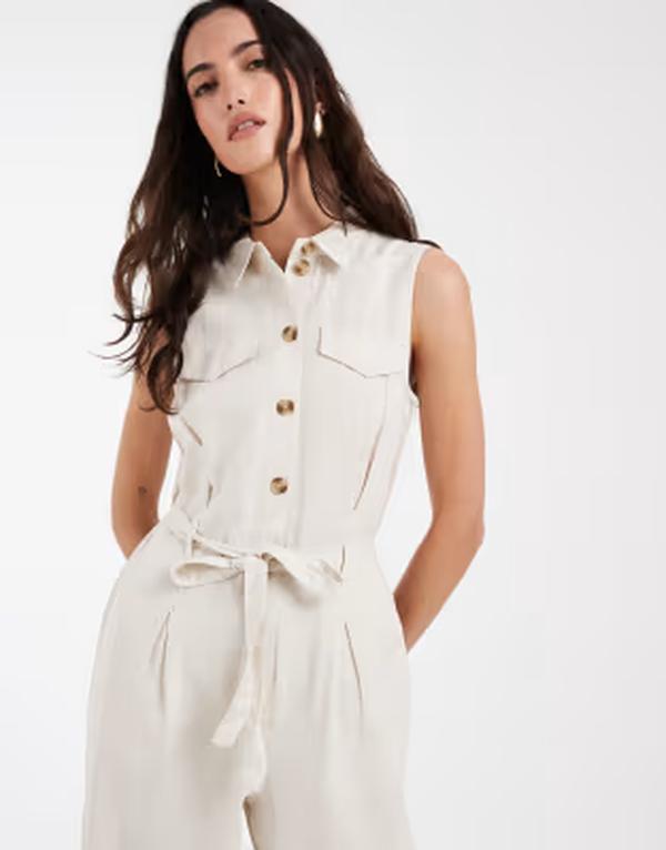 ヴェロモーダ レディース トップス 飛び降りる背広 リネン Vero Moda linen blend utility style tie waist jumpsuit インチ cream Birch 皮膚軟化剤
