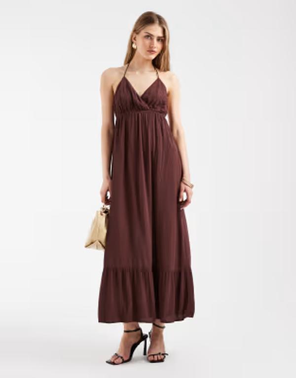 ピーシーズ レディース トップス ワンピース マキシ ホルター PIECES crinkle halter neck maxi dress in deep mahogany Deep Mahogany ブラウン