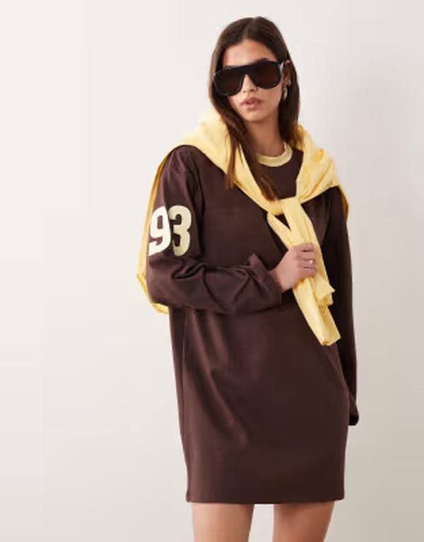 エイソス レディース トップス 衣装 刷り上げる ミニ グラフィック ASOS DESIGN long sleeve oversized mini dress with 93 graphic print