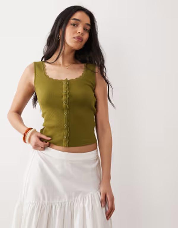 ミスセルフフリッジ レディース トップス タンクトップ レーストリム レース Misselfridge pointelle button up tank top with lace trim Khaki カーキ