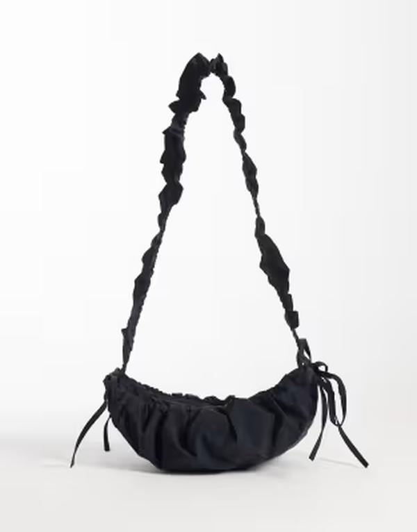 エイソス レディース バッグ ギャザー ナイロン ASOS DESIGNylon ruched adjustable crossbody shoulder bag Black ブラック