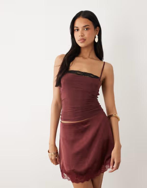 エイソス レディース トップス シャツ レーストリム レース ASOS DESIGN slinky square neck skinny straps cami top with lace trim in fig