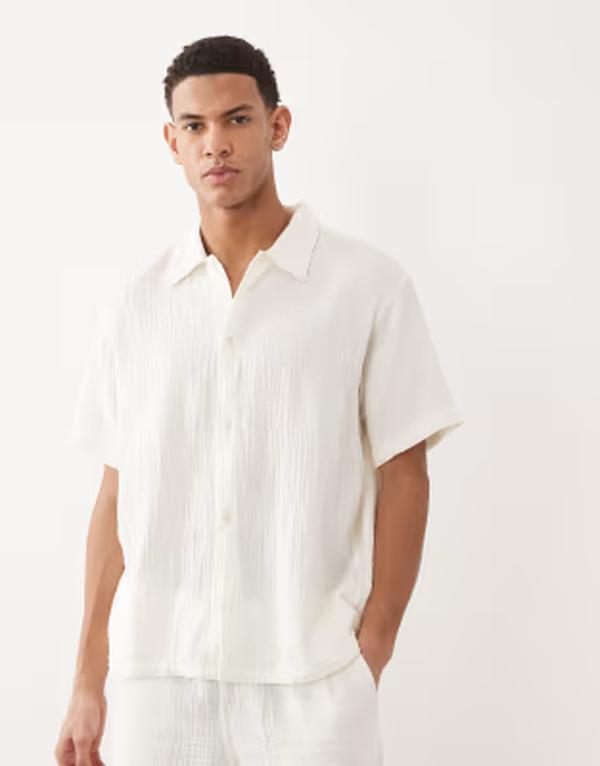 ジャック アンド ジョーンズ メンズ トップス シャツ Jack & Jones textured shirt in cream - part of a set Cloudancer クリーム