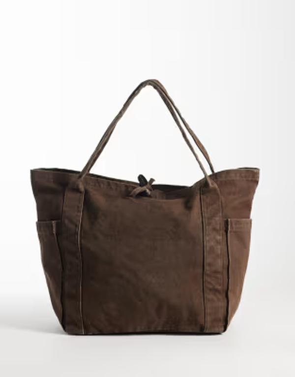 エイソス レディース バッグ  DESIGN multi pocket canvas tote bag in washed chocolate チョコレート