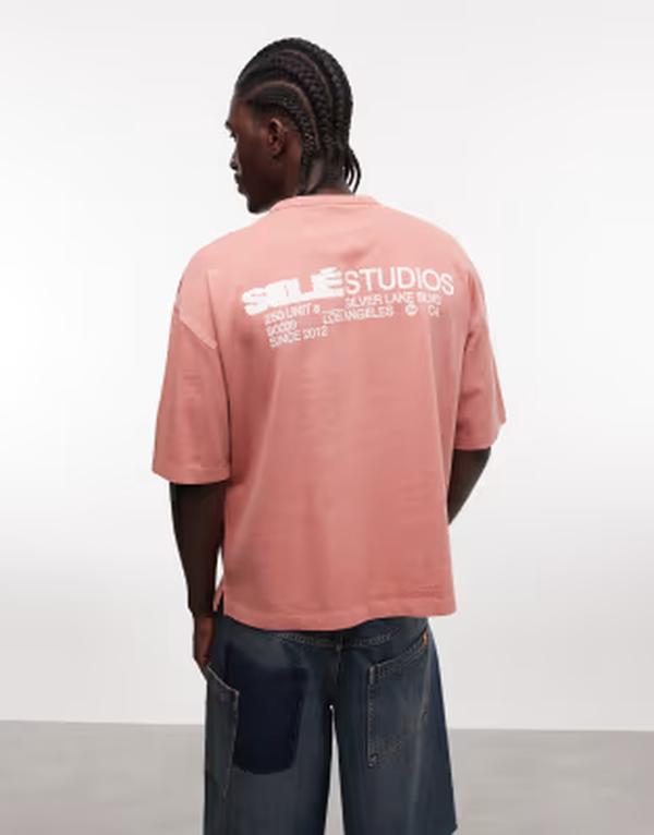 エイソス メンズ トップス Tシャツ グラフィック ASOS DESIGN boxy oversized T-shirt with text graphic in washed Brick dust ピンク 9,926円