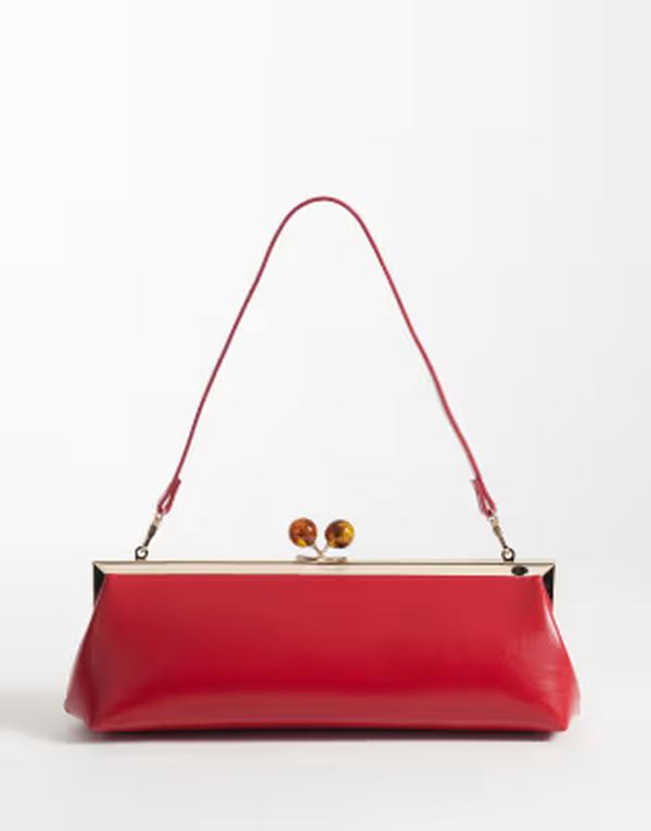 エイソス レディース バッグ ASOS DESIGN elongated frame clutch bag with shoulder strap Red レッド 11,506円