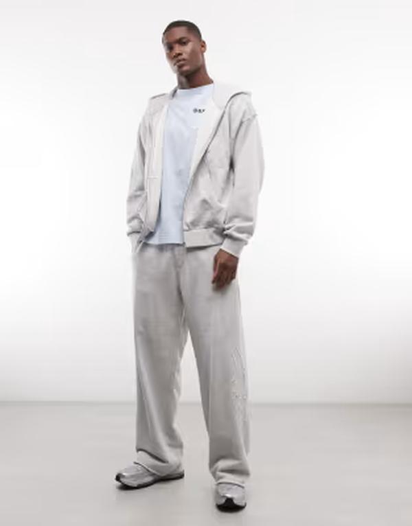 ウィークデイ メンズ アウター パーカー・スウェット Weekday square zip up hoodie melange with embroidery detail - part of a set Gray melange グレー｜ReVida 店