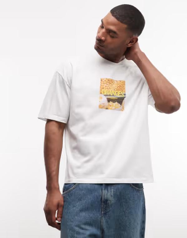 エイソス メンズ トップス Tシャツ グラフィック ASOS DESIGN oversized T-shirt with orange graphic WHITE ホワイト