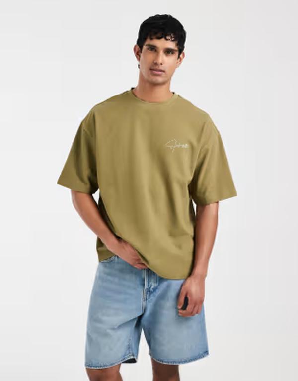 エイソス メンズ トップス Tシャツ ASOS DESIGN heavyweight oversized T-shirt with signature chest detail Martini olive オリーブ