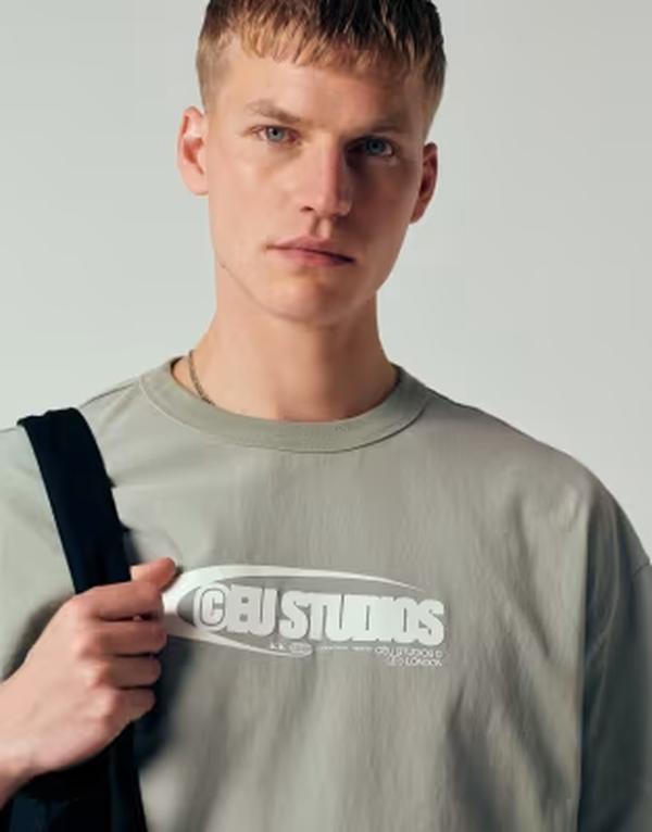 エイソス メンズ トップス Tシャツ プリント ASOS DESIGN heavyweight oversized t-shirt with front print-green wash Spray wash グリーン