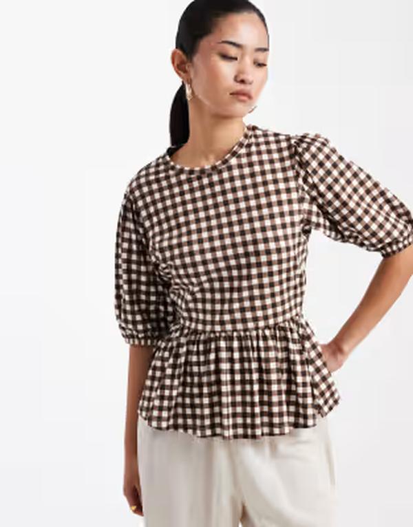 スリードベア レディース トップス Tシャツ ギンガムチェック プリント ジャージー ギンガム Threadbare jersey puff sleeve peplum top gingham print BROWN ブラウン｜ReVida 店 8,626円