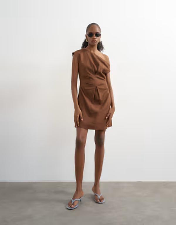 とっ始め販売店 レディース トップス 衣装 ミニ リネン Topshop off shoulder tucked waist mini linen dress インチ chocolate 黒茶
