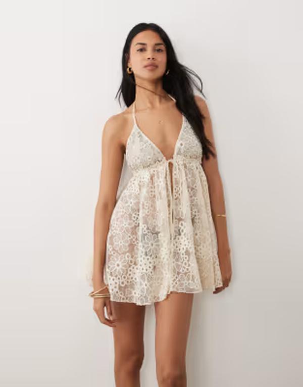 ミスセルフフリッジ レディース トップス ワンピース ミニ レース Misselfridge premium beaded lace tie front mini beach cover up in cream クリーム|ReVida 店