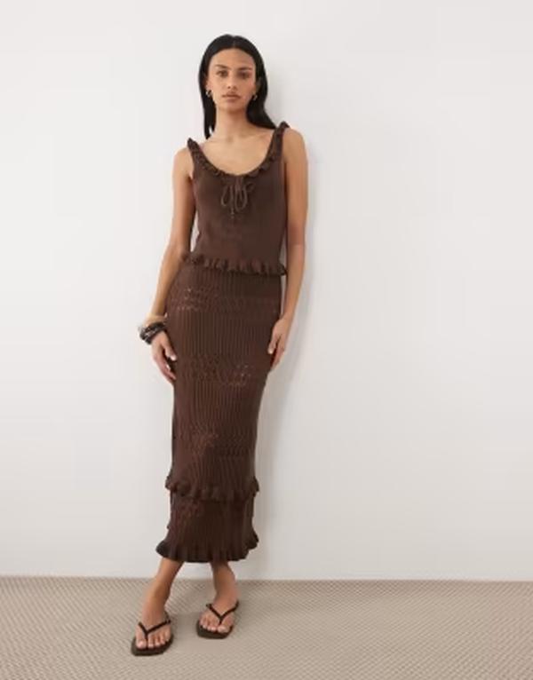 ミスセルフフリッジ レディース トップス ワンピース Misselfridge frill detailing crochet midaxi dress in chocolate チョコレート｜ReVida 店