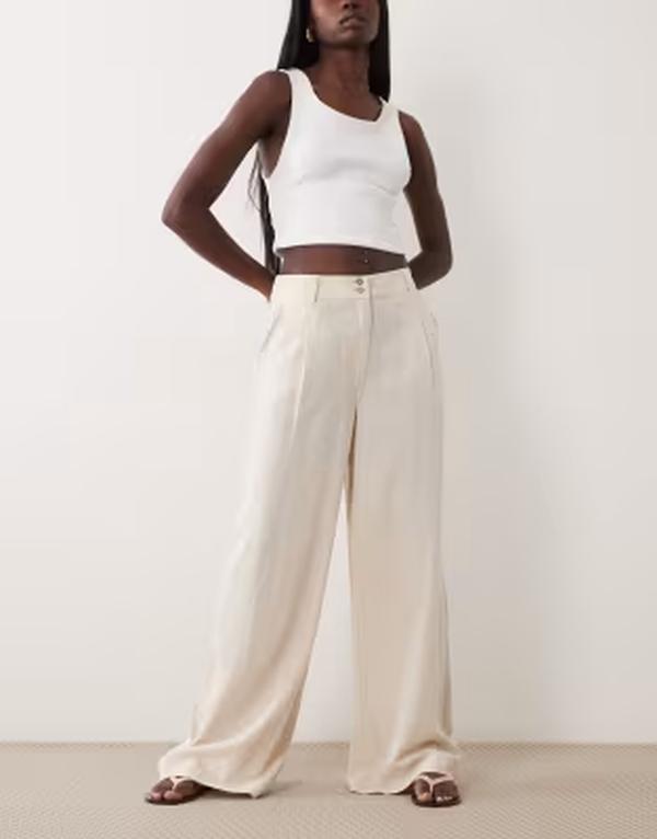 エイソス レディース ボトムス 心地好いズボン下 ワイドレッグ リネン ASOS DESIGN wide leg pants with pleat detail インチ linen blend inatural Natural