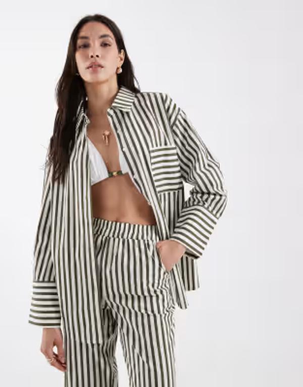 フォース&レックレス レディース トップス シャツ コットン 4th & Reckless cotton pocket front oversized beach shirt in olive & white stripe - part of a set Olive stripe オリーブ｜ReVida 店