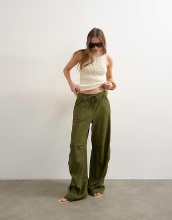 トップショップ レディース ボトムス カジュアルパンツ カーゴパンツ リネン Topshop linen blend cargo pants Khaki カーキ|ReVida 店