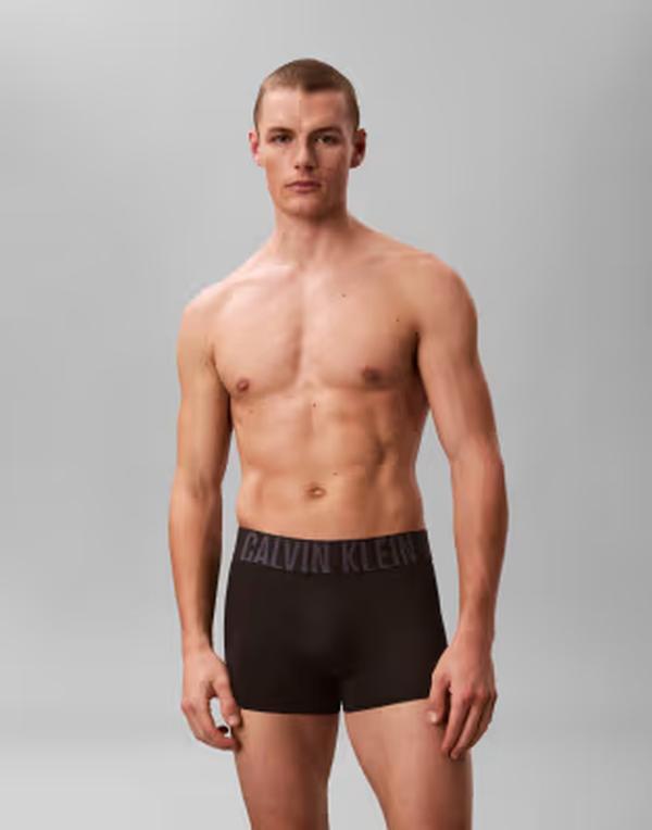 カルバンクライン メンズ アンダー御召しもの さる股引き Calvin Kleintense Power 3 pack boxer briefs with colored waistbands BLACK W/ OMBR BLUE 黒いこと