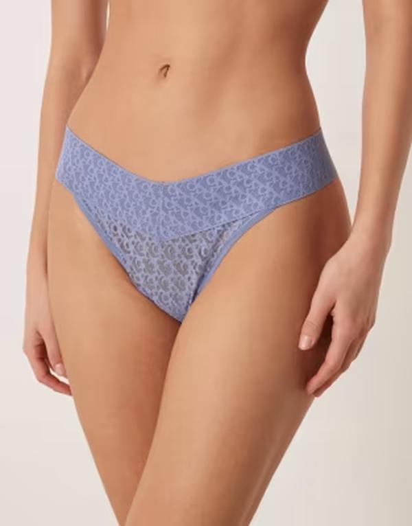 カルバンクライン レディース アンダーお召しもの ブリーフズボン下 ローライズ スピード競技 ロゴタイプ Calvin Klein Icon Logo Lace low rise thong Blue Tulip 青色