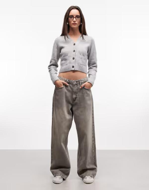モンキ レディース アウター カーディガン クロップド ニット Monki cropped knit cardigan with pockets in heather Gray Melange グレー｜ReVida 店