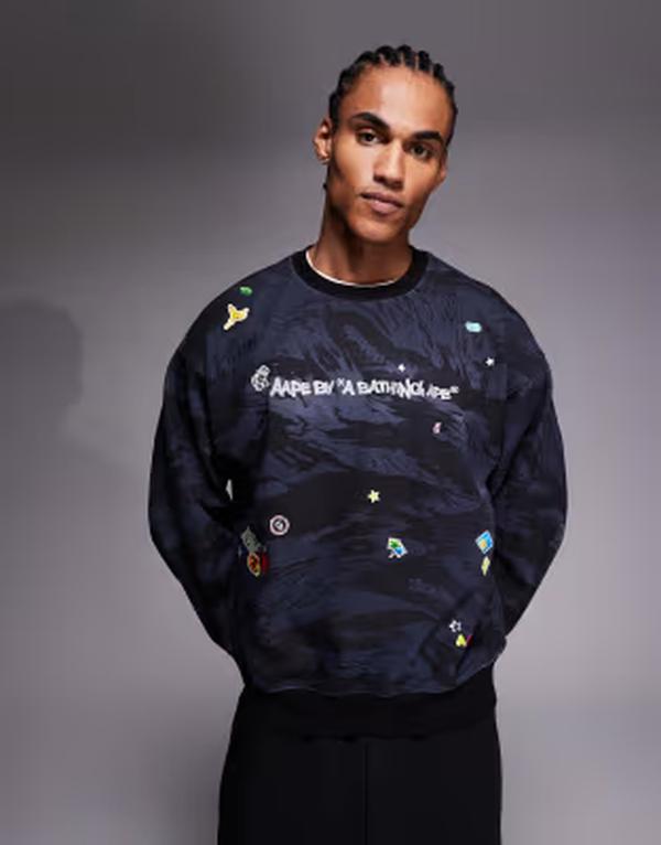 ベイシング エイプ メンズ アウター パーカー・スウェット シャツ Aape By A Bathing Ape pullover sweatshirt camo with sweet stickers Multi マルチカラー|ReVida 店