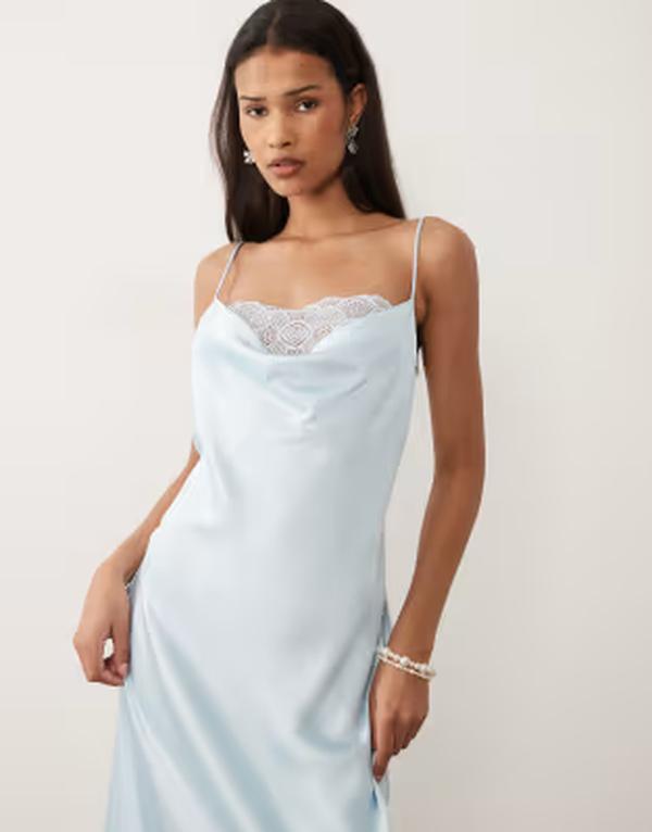 ヴィラ レディース トップス ワンピース サテン レース マキシ VILAce insert cowl neck satin cami maxi dress in light Nantucket breeze ブルー|ReVida 店