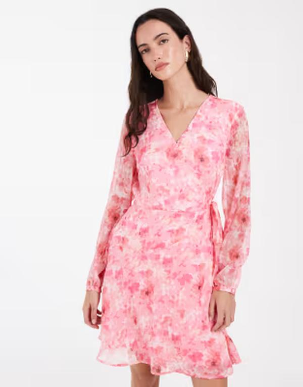 ヴェロモーダ レディース トップス ワンピース シフォン フラワー柄 プリント ミニ フラワー Vero Moda Smilla chiffon long sleeve wrap front mini dress in tonal pink floral print Rose Shadow Sally ピンク｜ReVida 店